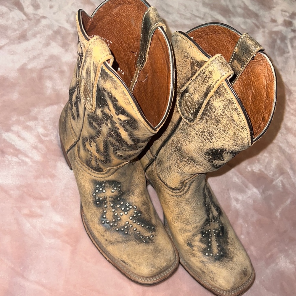 - Cowgirl boots